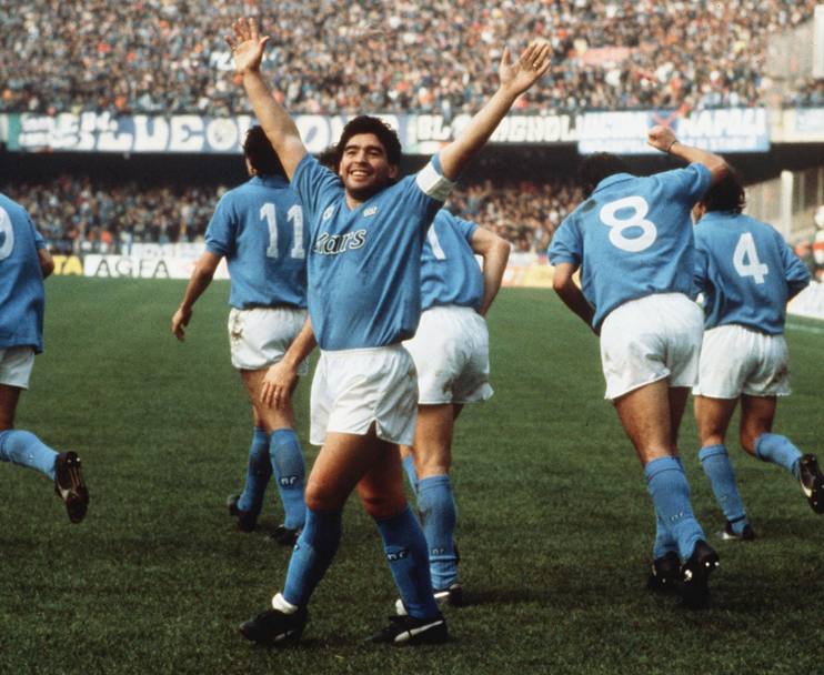 Diego Armando Maradona  una delle new entry della Hall of Fame del calcio italiano: ha giocato a Napoli dal 1984 al 1991 vincendo due scudetti, una Coppa Uefa, una Coppa Italia e una Supercoppa italiana. Omega